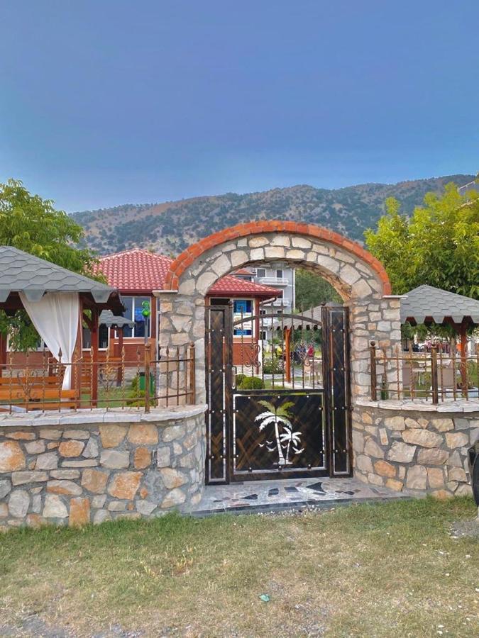 Vila Hotel Velipojë Εξωτερικό φωτογραφία